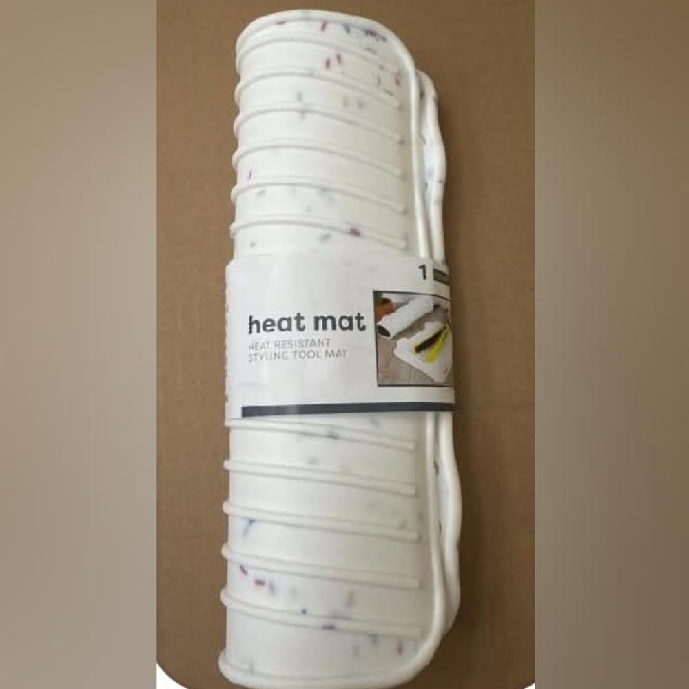 Heat Resistant Styling Tool Mat - White